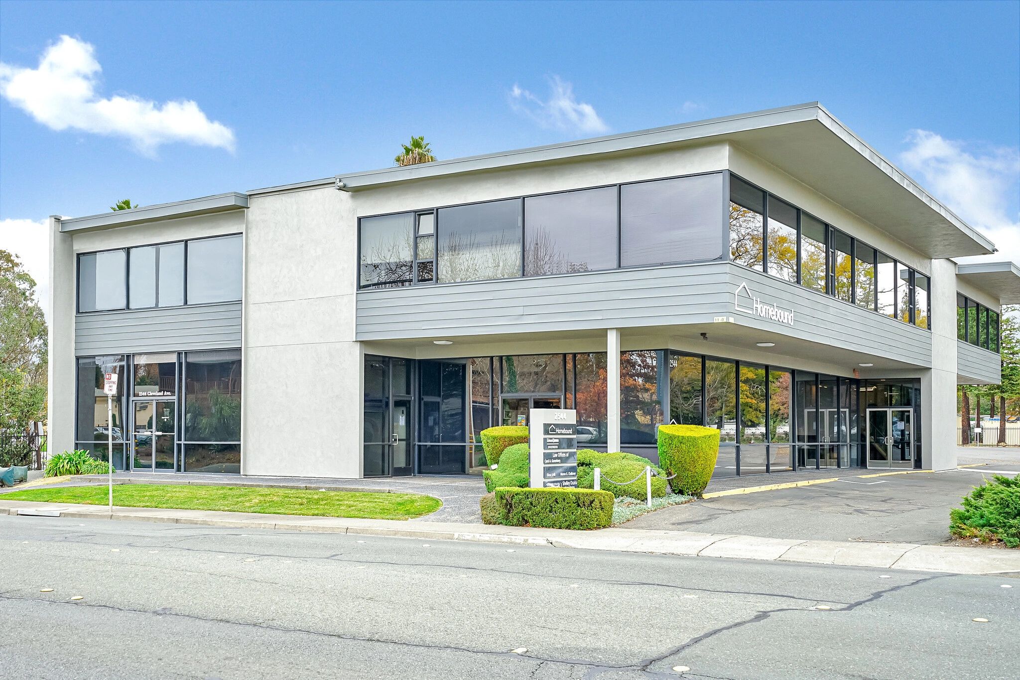2544 Cleveland Avenue office building in Santa Rosa